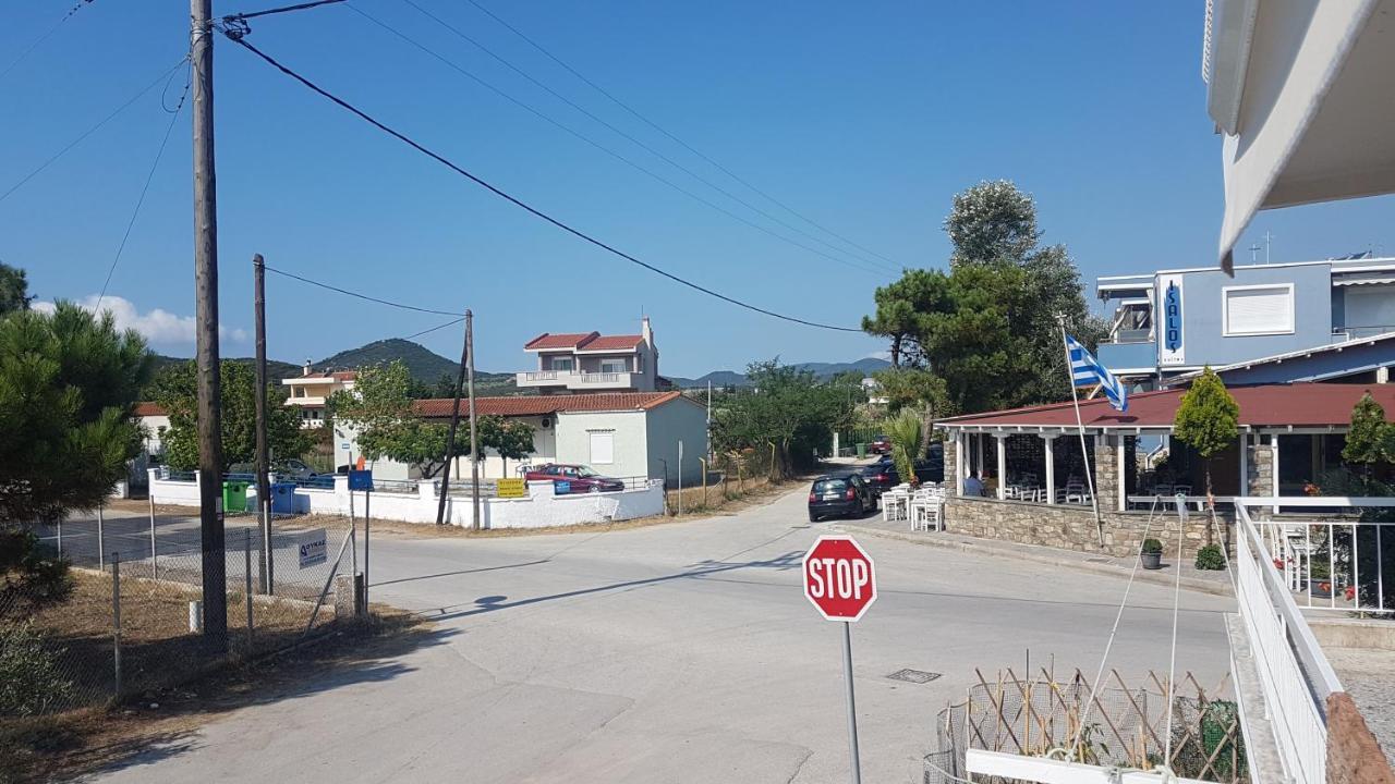 Eva Beach Studio Nea Peramos  Exterior photo