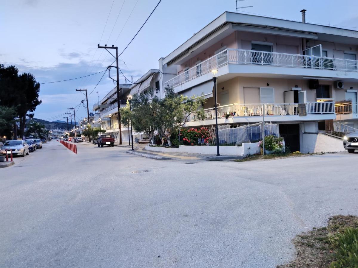Eva Beach Studio Nea Peramos  Exterior photo